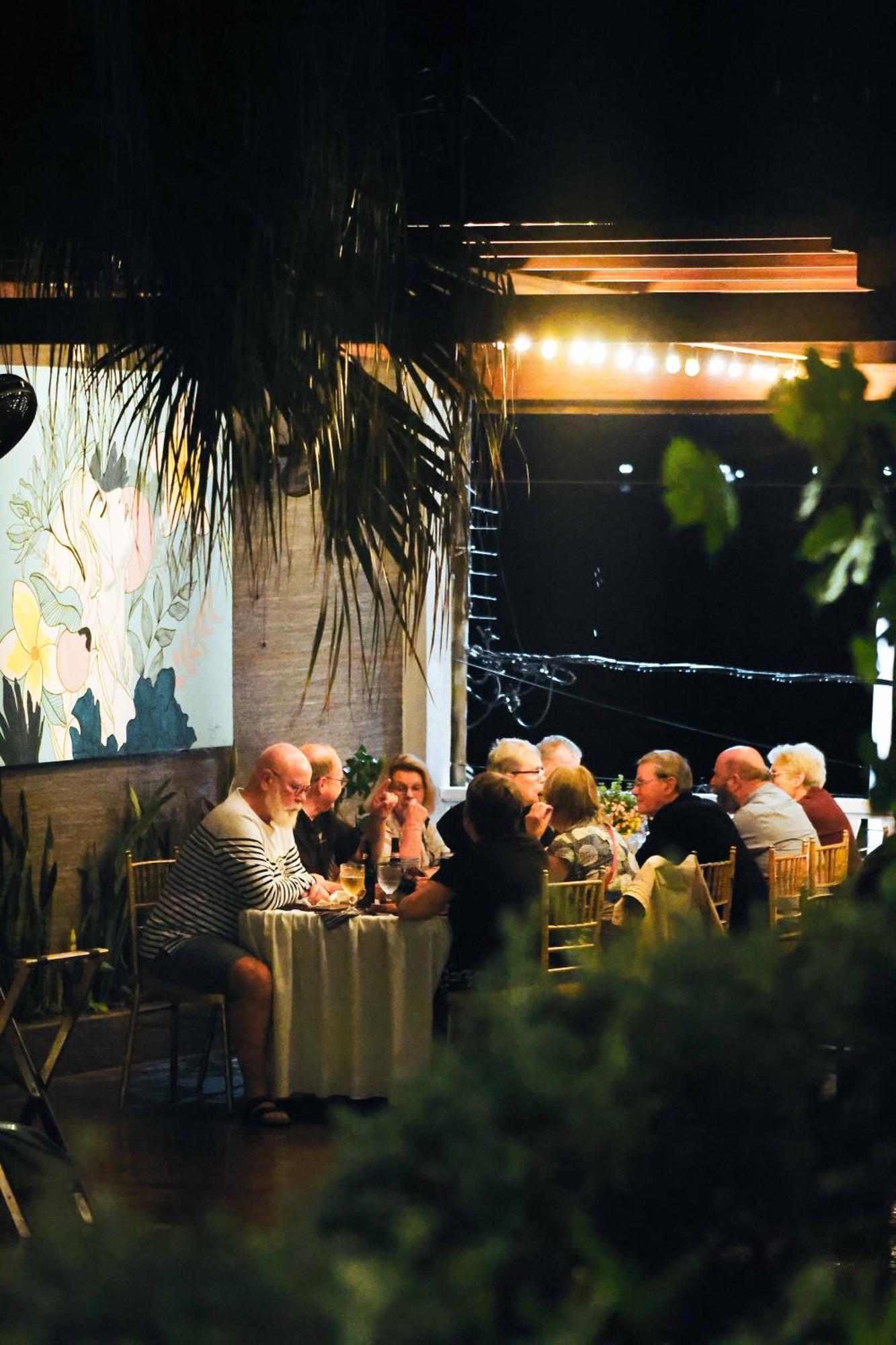Hotel Casona De La Isla Флорес Екстериор снимка